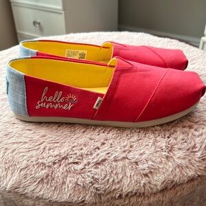 Pink Toms “hello summer”
